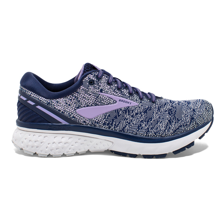 womans brooks ghost 11
