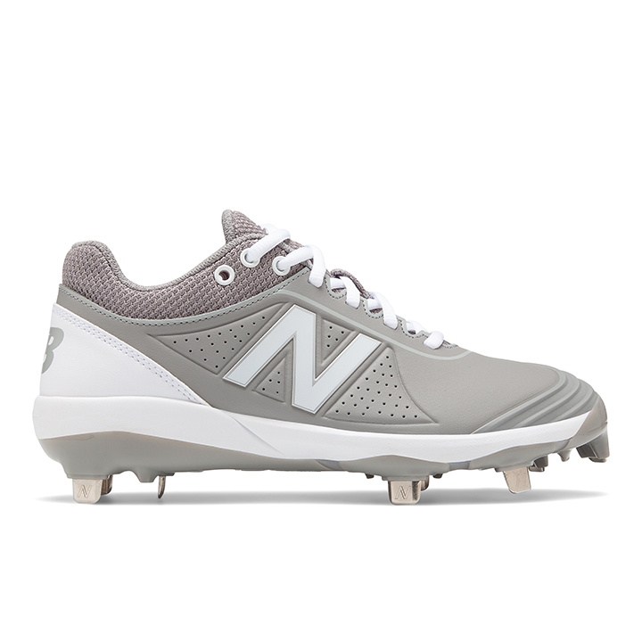 women's baseball cleats canada